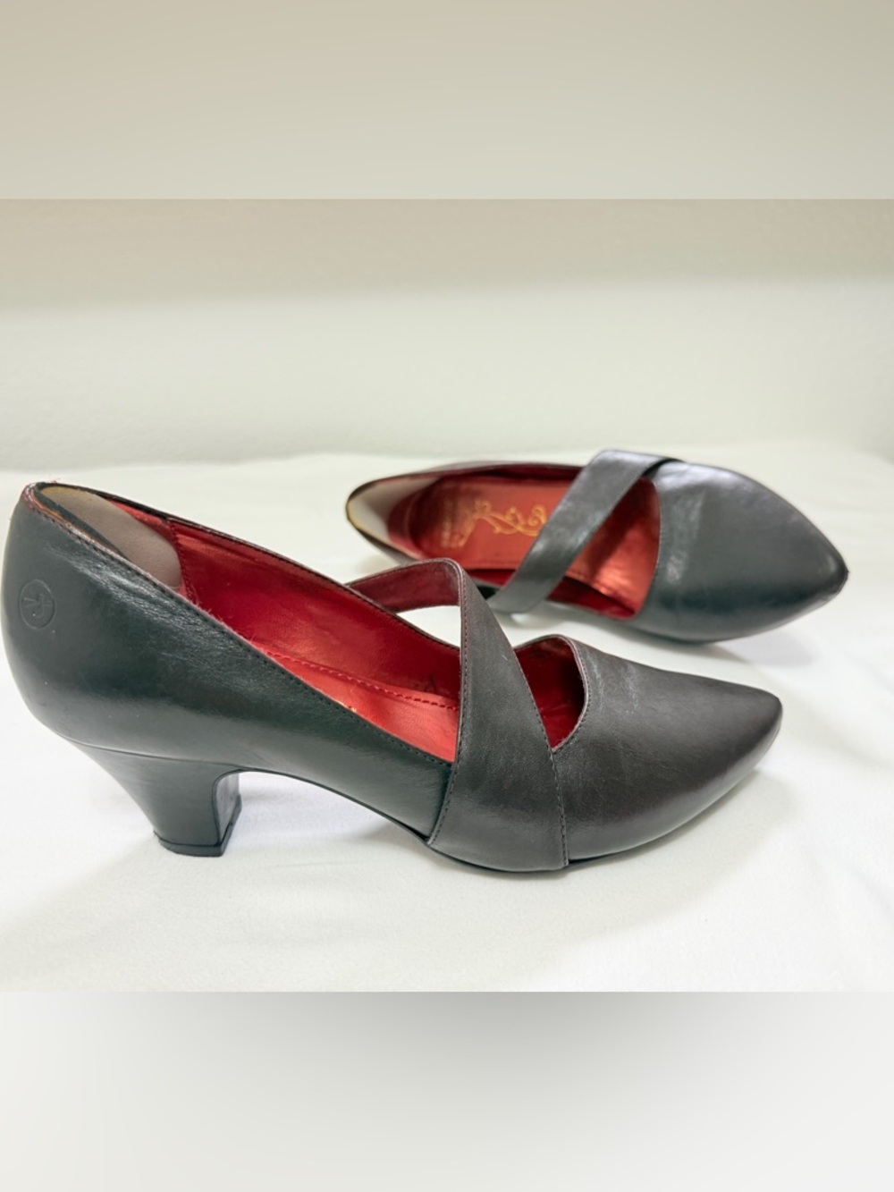BRONX Brown Leather Mary Jane Heels Pointed Toe Dark Academia